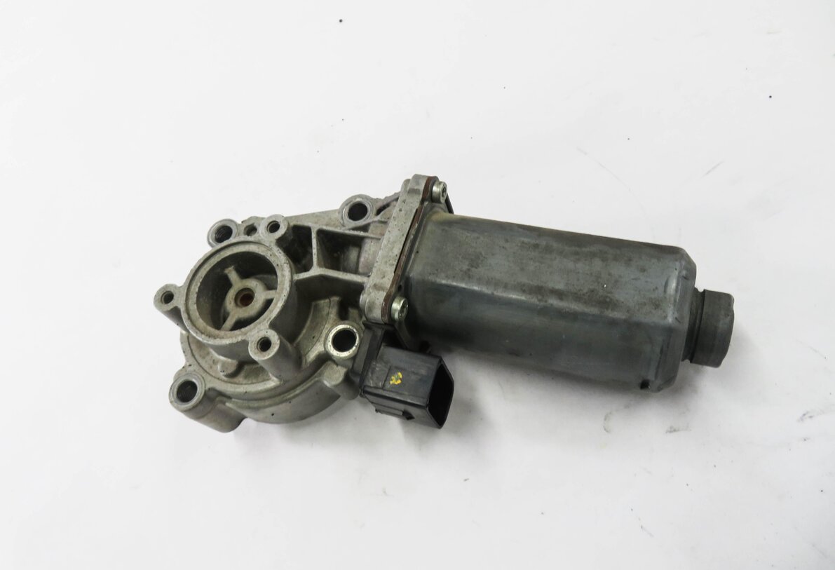Thumbnail 2: 05-16 LR3 LR4 RANGE ROVER SPORT (L320 L322 L405 L494) TRANSFER CASE SHIFT MOTOR