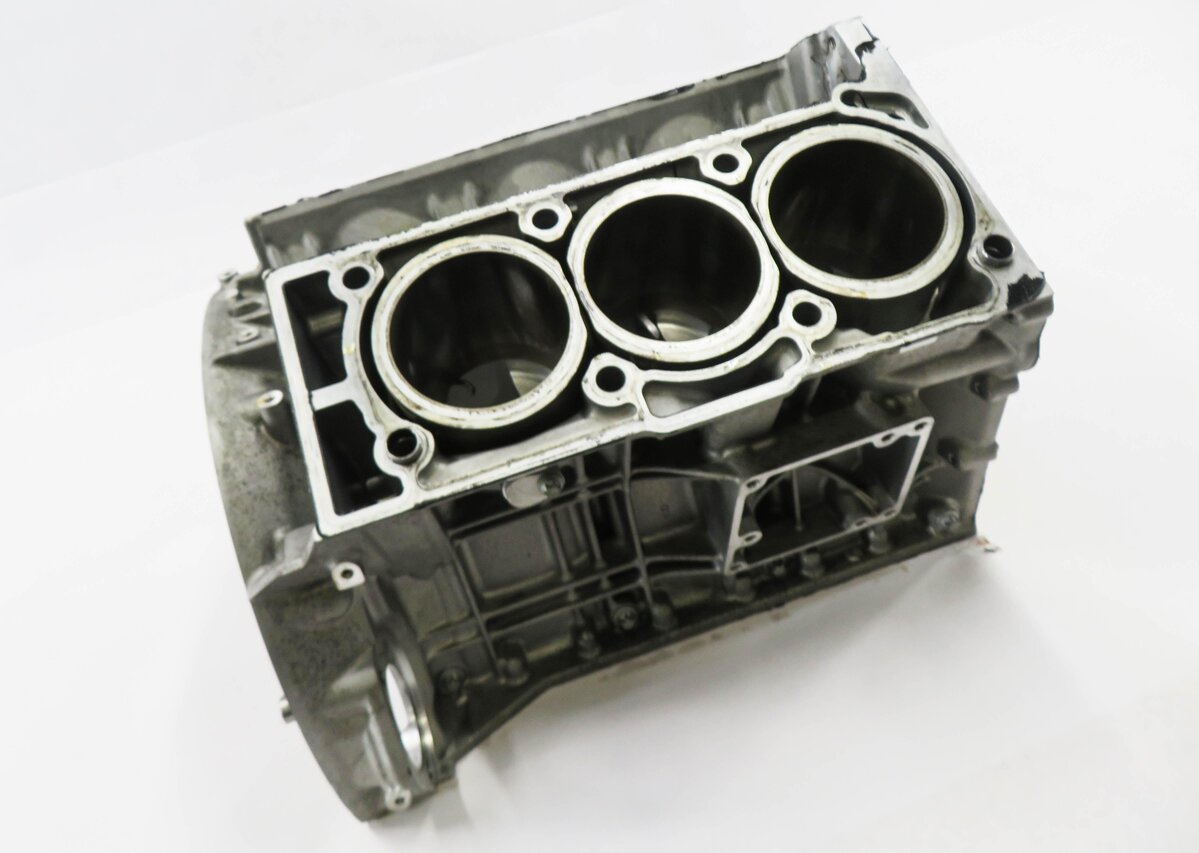 13-14 MERCEDES C350 E350 (W204 A207 C207 W207) 3.5L M276 ENGINE CYLINDER BLOCK