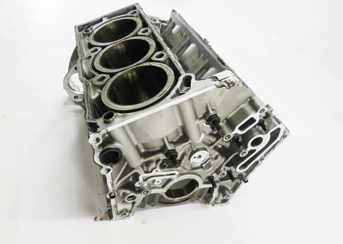 Thumbnail 5: 13-14 MERCEDES C350 E350 (W204 A207 C207 W207) 3.5L M276 ENGINE CYLINDER BLOCK