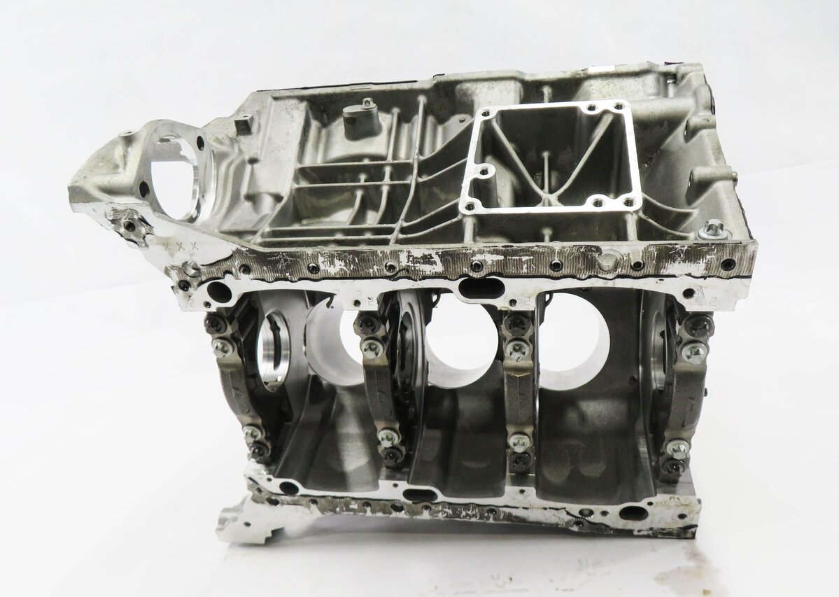 Thumbnail 6: 13-14 MERCEDES C350 E350 (W204 A207 C207 W207) 3.5L M276 ENGINE CYLINDER BLOCK