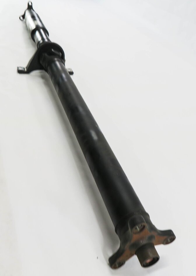 Thumbnail 3: 12-17 MERCEDES C350 E350 E400 (C204 A207 C207 W207) REAR DRIVESHAFT DRIVELINE
