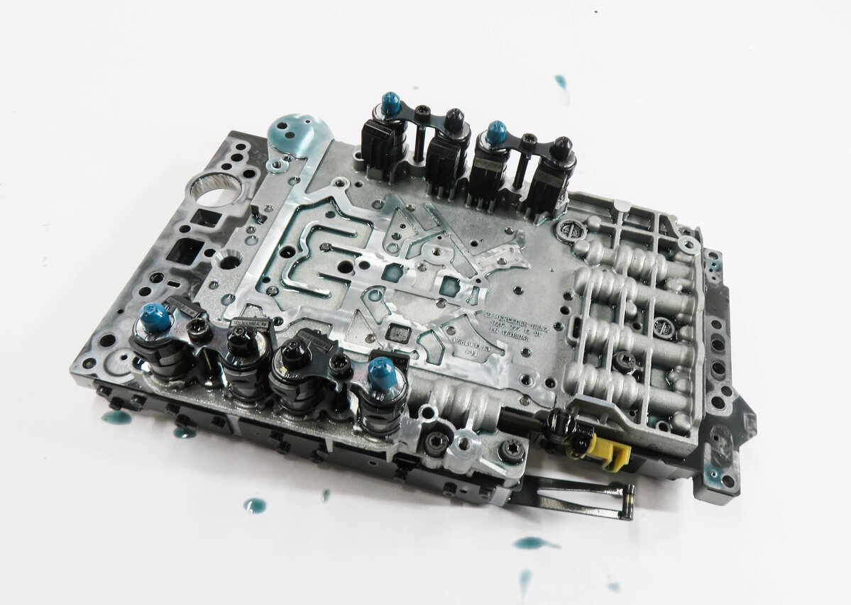 14-16 MERCEDES E350 (A207 C207 W207) RWD - 722.9 TRANSMISSION VALVE BODY BLOCK