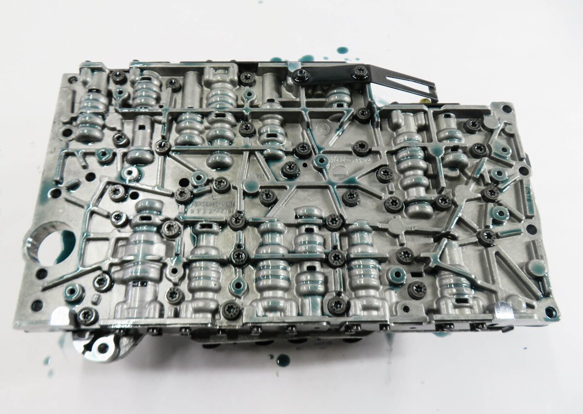 Thumbnail 5: 14-16 MERCEDES E350 (A207 C207 W207) RWD - 722.9 TRANSMISSION VALVE BODY BLOCK