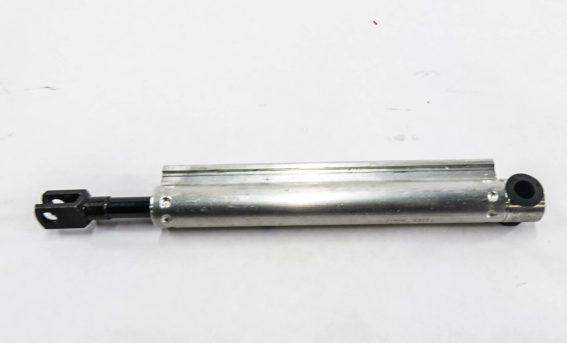 Thumbnail 3: 11-17 MERCEDES E350 E400 E550 (A207) LEFT CENTER CONVERTIBLE TOP HYDRAULIC RAM