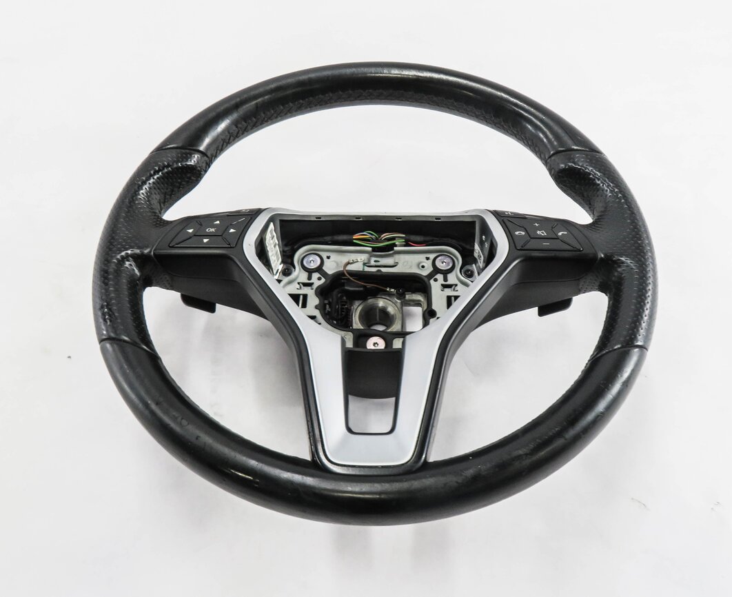 Thumbnail 4: 2013-2015 MERCEDES E250 E350 E400 E550 (A207 C207 W207) SPORT STEERING WHEEL
