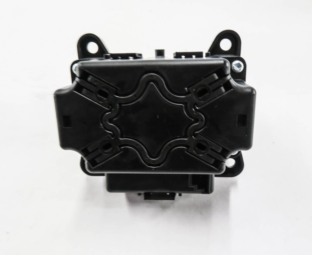 Thumbnail 5: 14-16 MERCEDES E250 E350 E400 E63 (A207 C207 W207 W212) RADIO NAVIGATION CONTROL