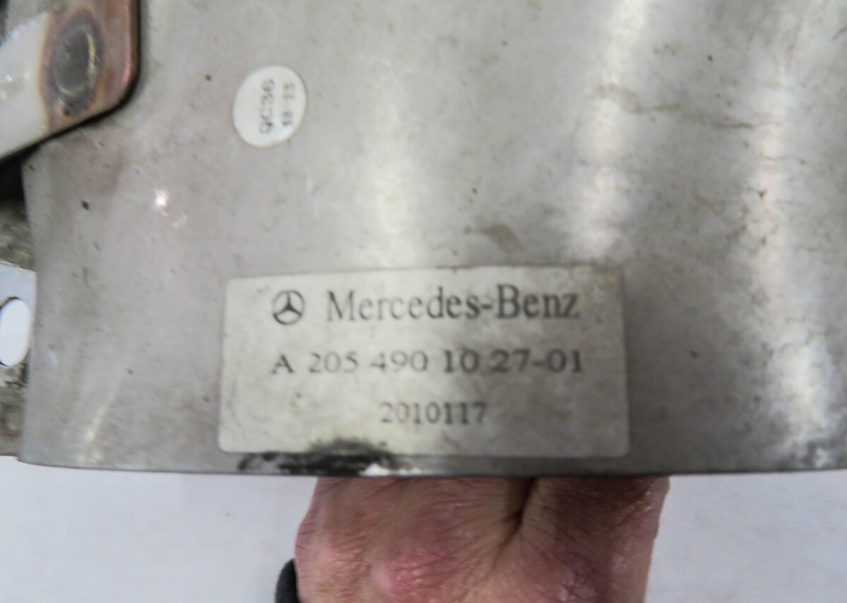 Thumbnail 5: 2012-2016 MERCEDES E350 (A207 C207 W207) AMG EXHAUST TIP SET