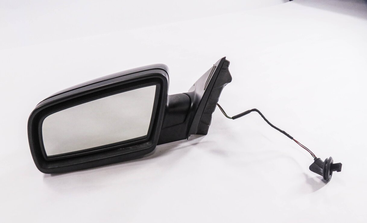 06-10 BMW 525i 528i 530i 535i 550i (E60) LEFT HEATED AUTODIM DOOR MIRROR BLACK
