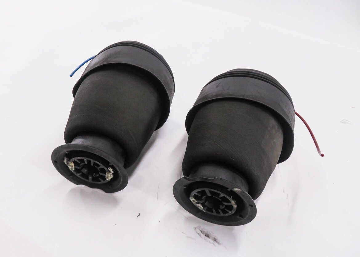 2006 BMW 550i (E60) REAR LEFT & RIGHT AIR SUSPENSION AIR SPRING SET