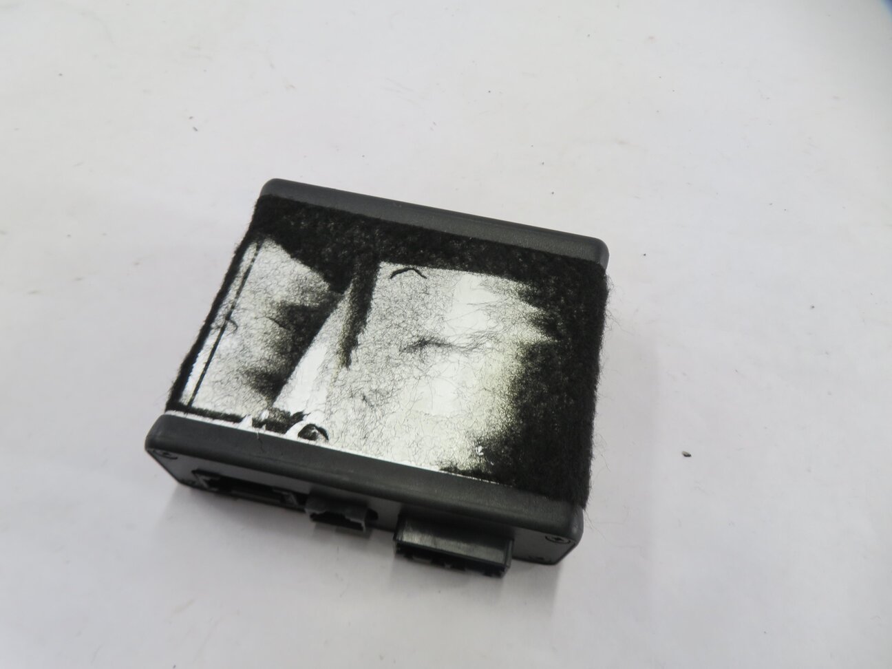 2008 PORSCHE CAYENNE (957) NAVIGATION TV CONTROL MODULE