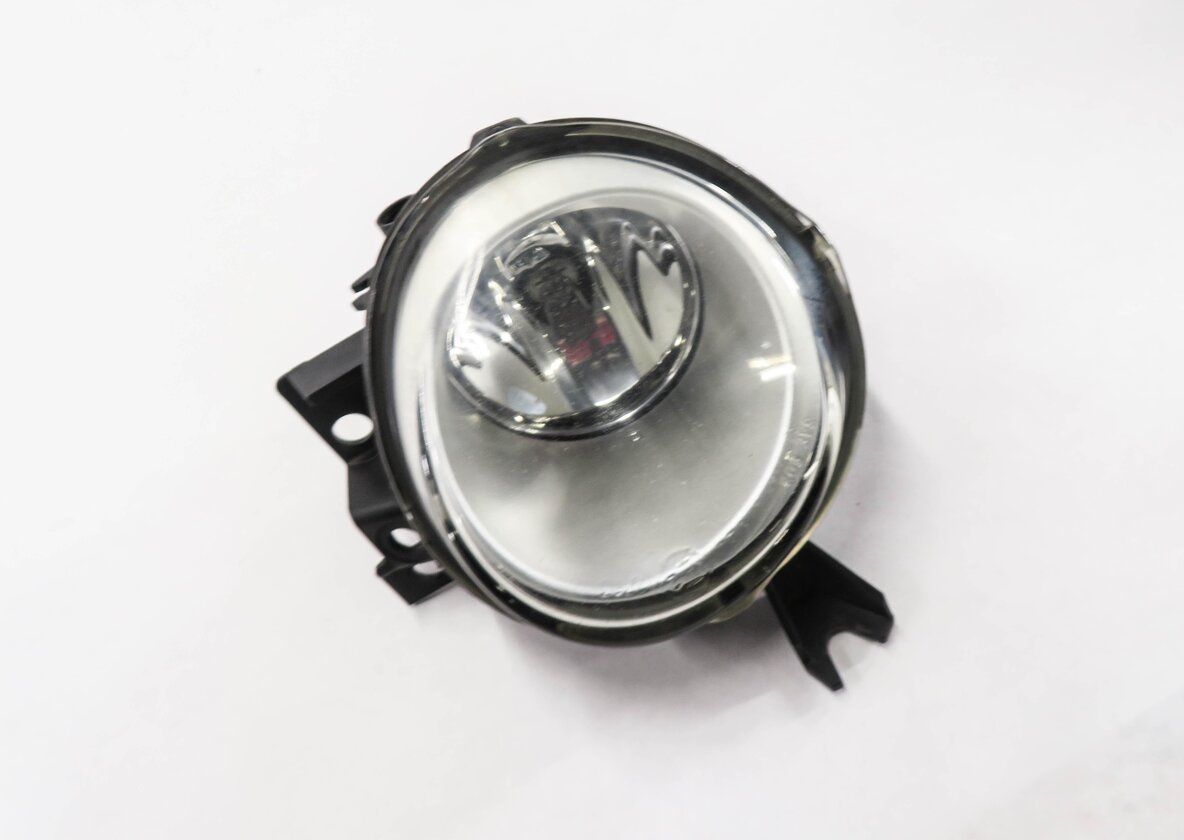 2008-2010 PORSCHE CAYENNE (957) RIGHT FRONT PASSENGER FOGLIGHT LIGHT LAMP