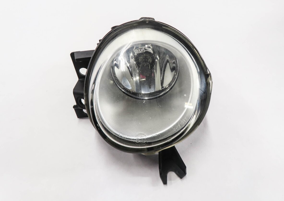 Thumbnail 2: 2008-2010 PORSCHE CAYENNE (957) RIGHT FRONT PASSENGER FOGLIGHT LIGHT LAMP