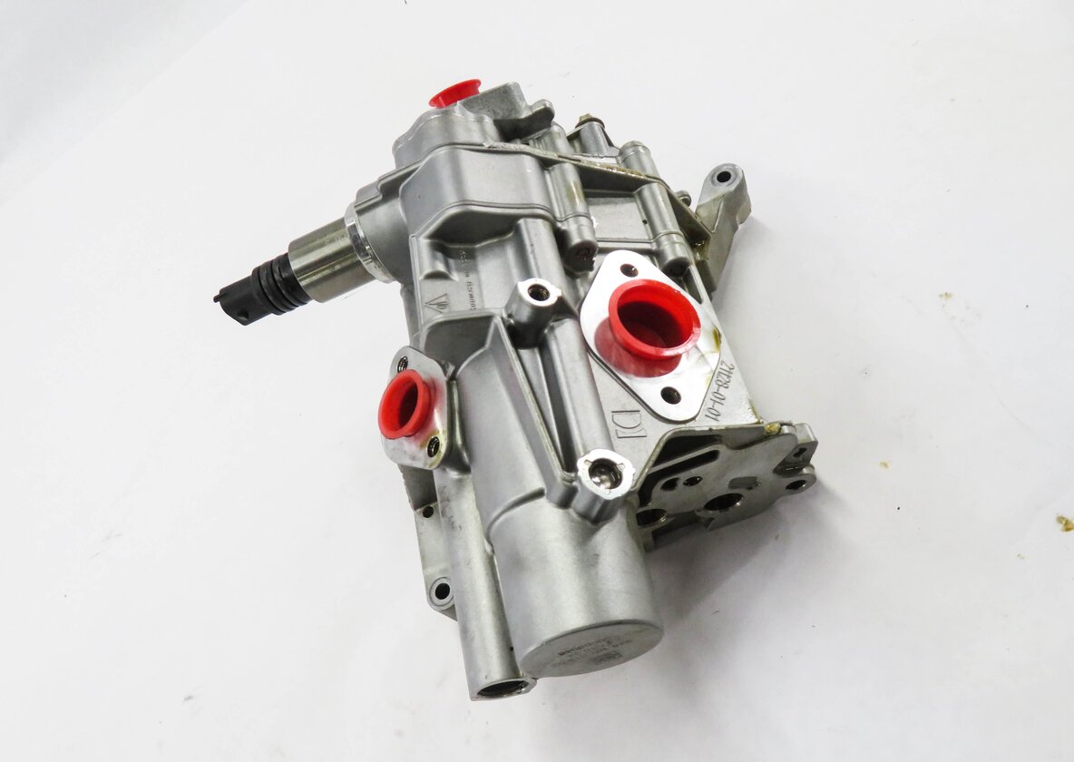 2008 PORSCHE CAYENNE (957) 4.8L M49.01 ENGINE- MOTOR OIL FLUID PUMP