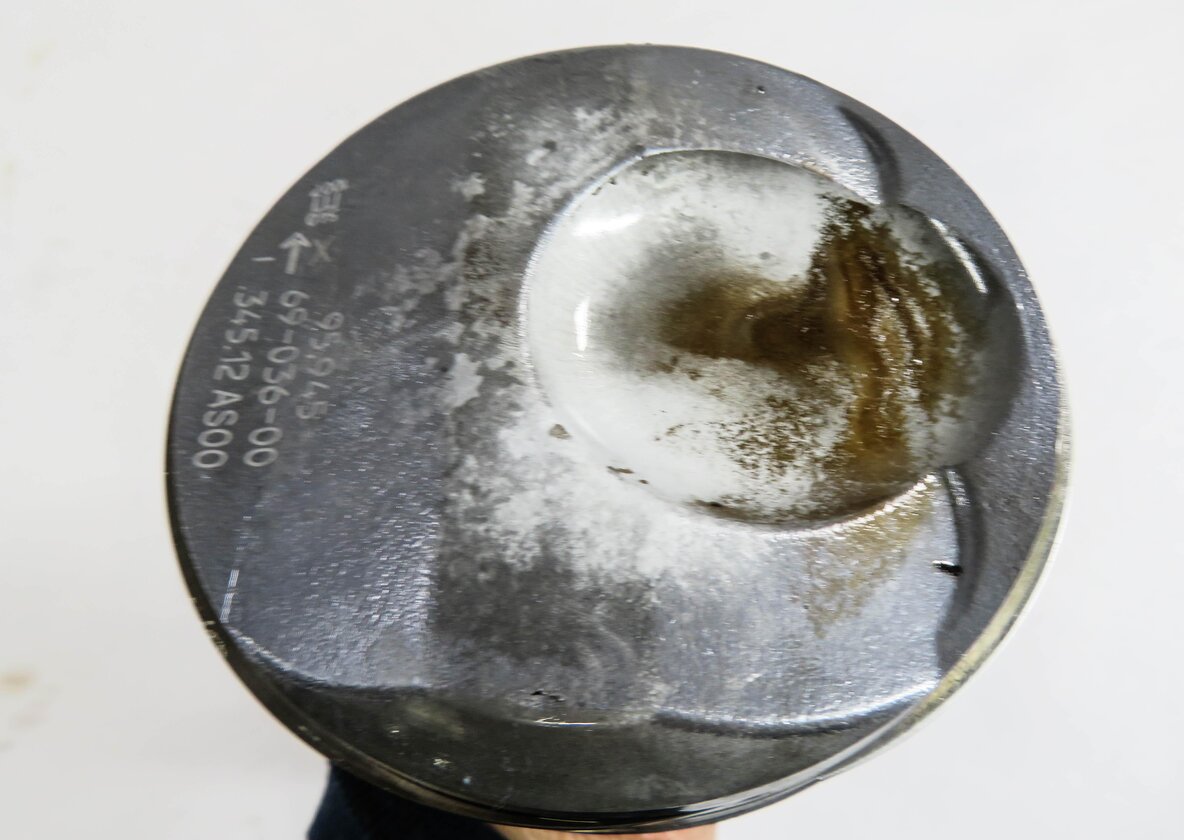 Thumbnail 4: 08-10 PORSCHE CAYENNE (957) 4.8L M49.01 ENGINE- LEFT PISTON w/ CONNECTING ROD