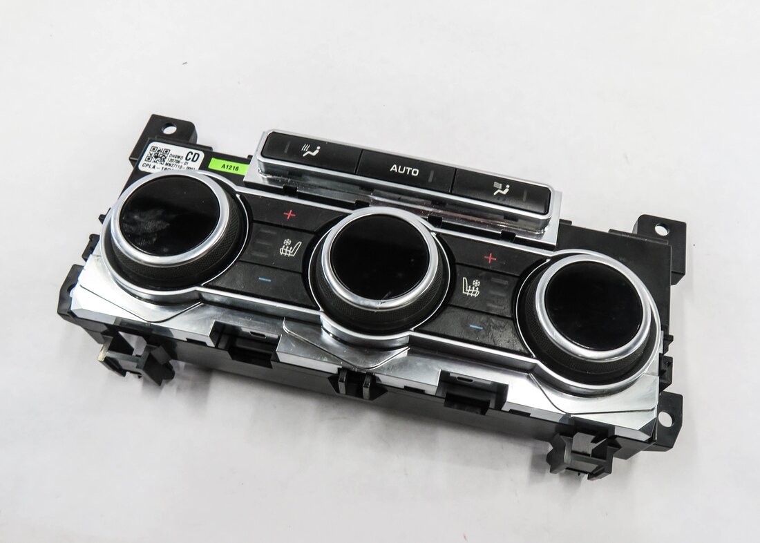 Thumbnail 1: 2013 RANGE ROVER (L405) REAR HEATER A/C TEMPERATURE CLIMATE CONTROL PANEL