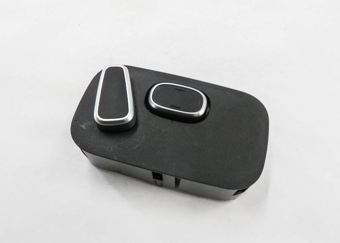 2013 RANGE ROVER (L405) RIGHT REAR SEAT ADJUSTMENT SWITCH BUTTON