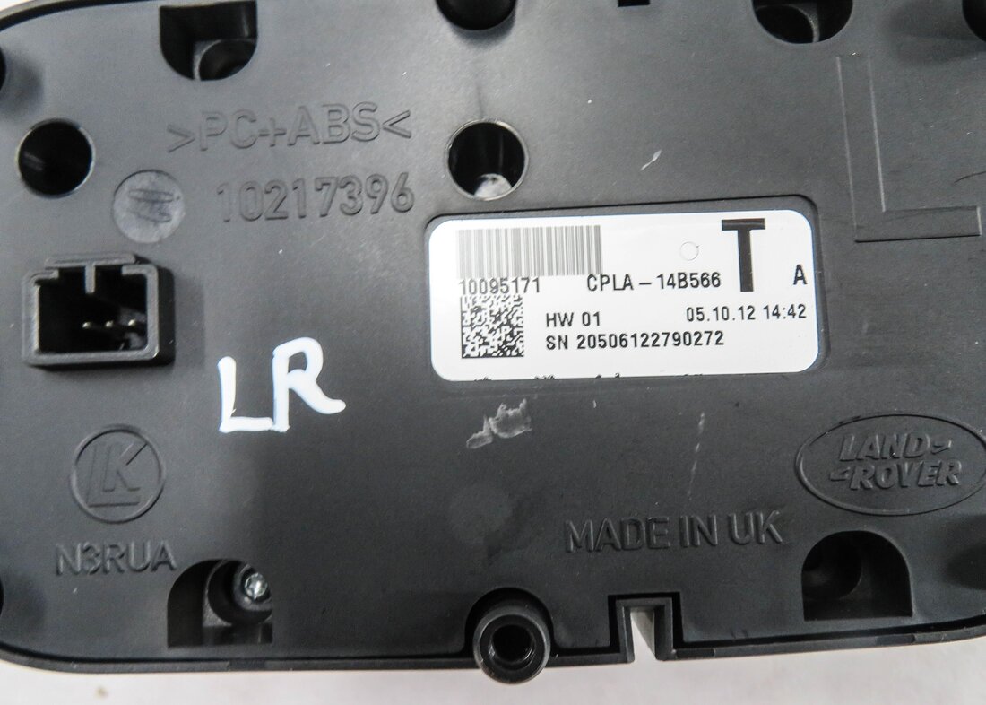 Thumbnail 5: 2013 RANGE ROVER (L405) LEFT REAR SEAT ADJUSTMENT SWITCH BUTTON