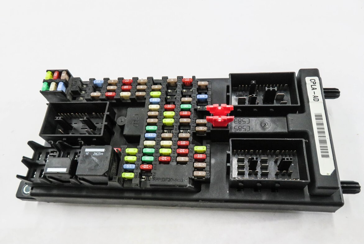 Thumbnail 3: 2013 RANGE ROVER (L405) SUPERCHARGED - RIGHT PASSENGER DASH FUSE BOX