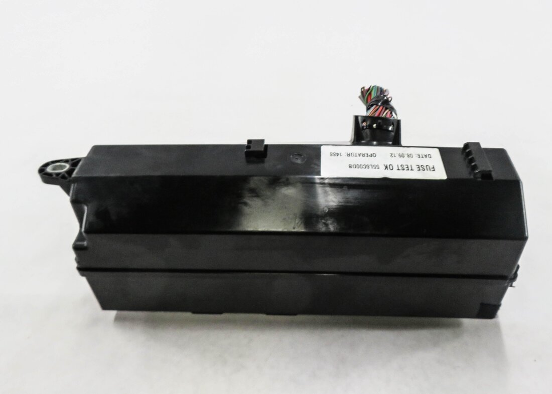 Thumbnail 4: 2013 RANGE ROVER (L405) REAR FUSE BOX POWER JUNCTION