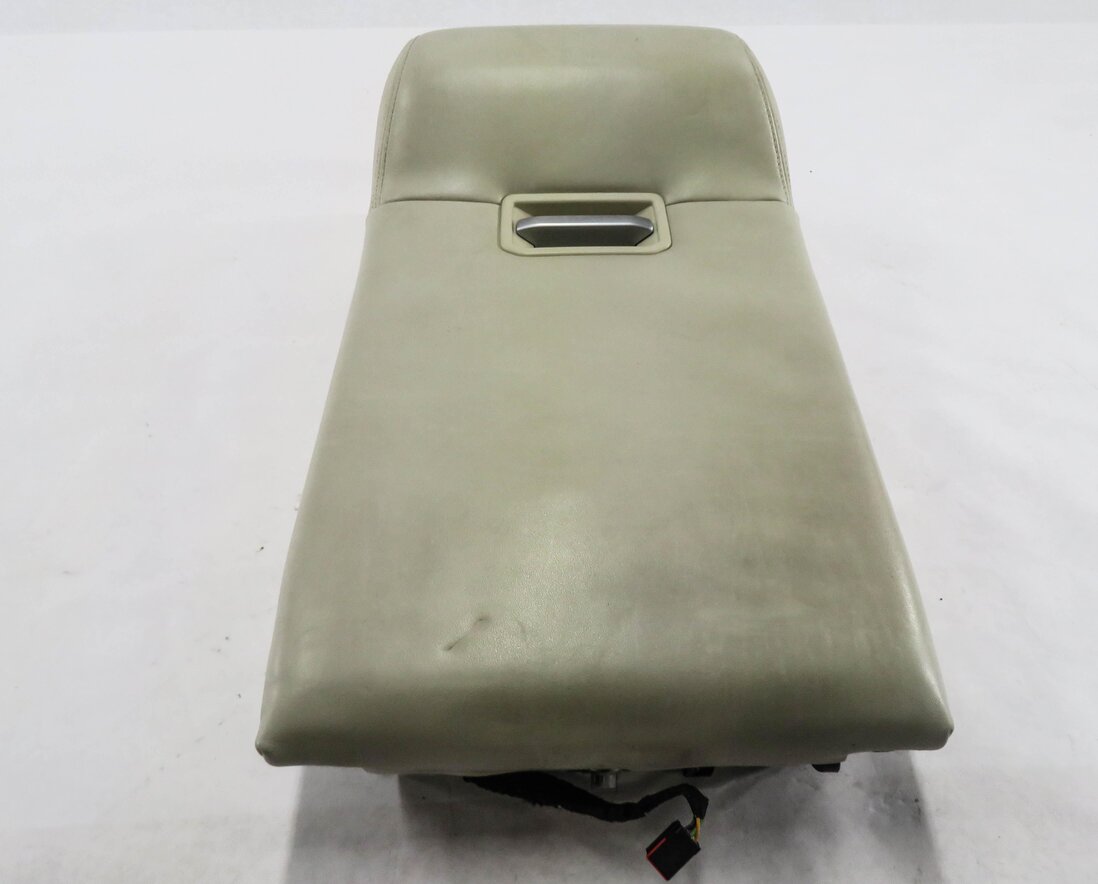 Thumbnail 2: 2013 RANGE ROVER (L405) REAR SEAT CENTER CONSOLE CUP HOLDER (IVORY LEATHER)