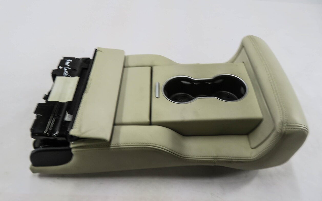 Thumbnail 3: 2013 RANGE ROVER (L405) REAR SEAT CENTER CONSOLE CUP HOLDER (IVORY LEATHER)