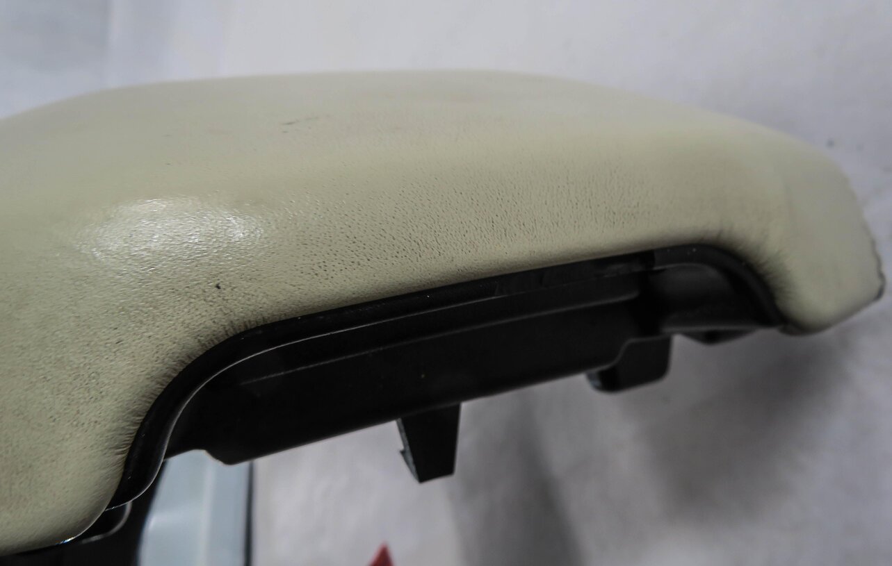 Thumbnail 7: 2013-2019 RANGE ROVER (L405) FRONT CENTER CONSOLE ARMREST LID (IVORY LEATHER)