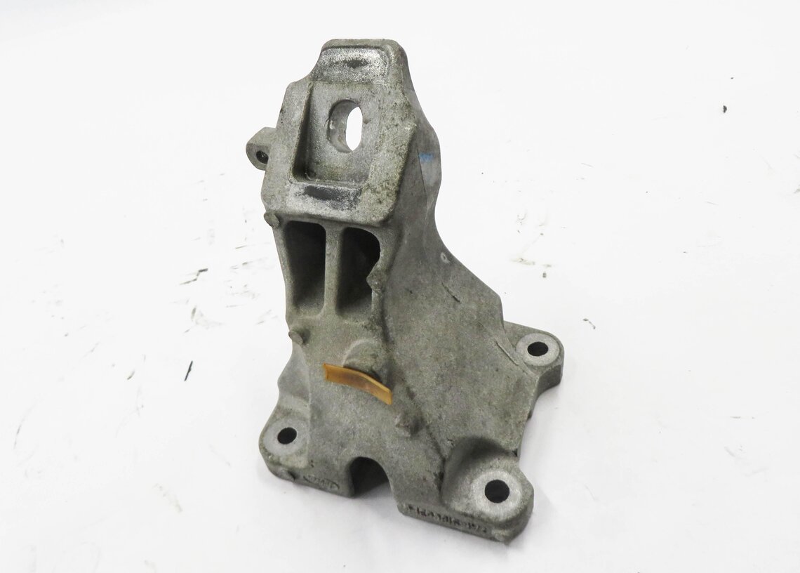2013 RANGE ROVER (L405) 5.0L SUPERCHARGED ENGINE - RIGHT MOTOR MOUNT BRACKET