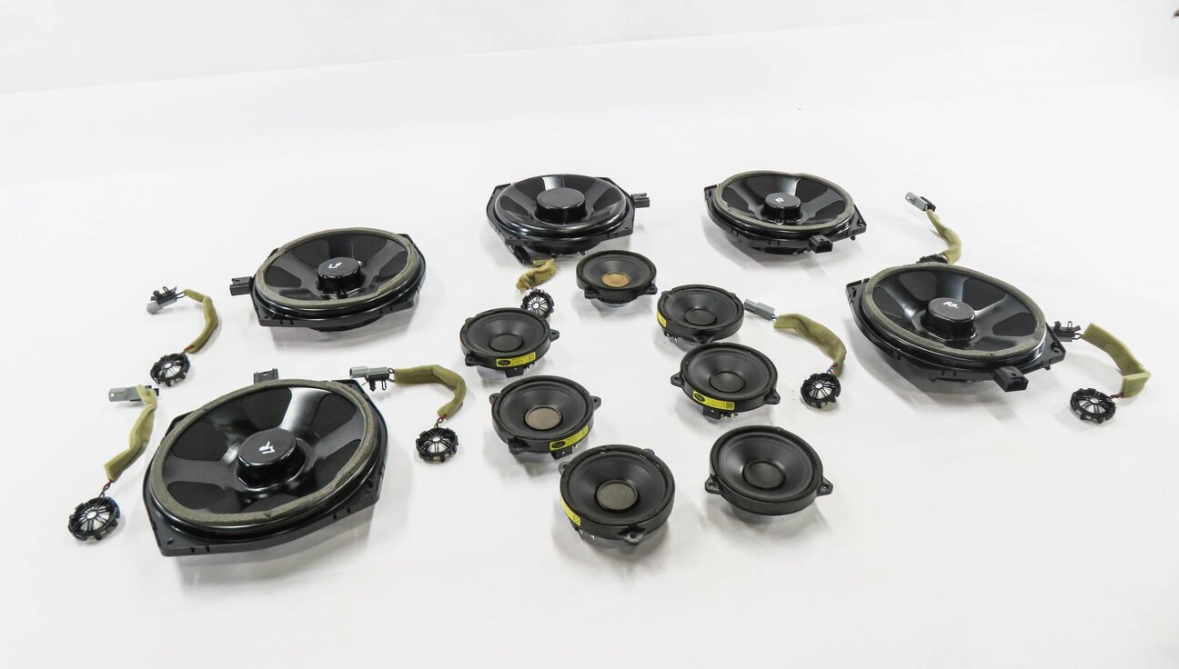 Thumbnail 3: 2013 RANGE ROVER (L405) RADIO STEREO AUDIO SUB SUBWOOFER TWEETER SPEAKER SET
