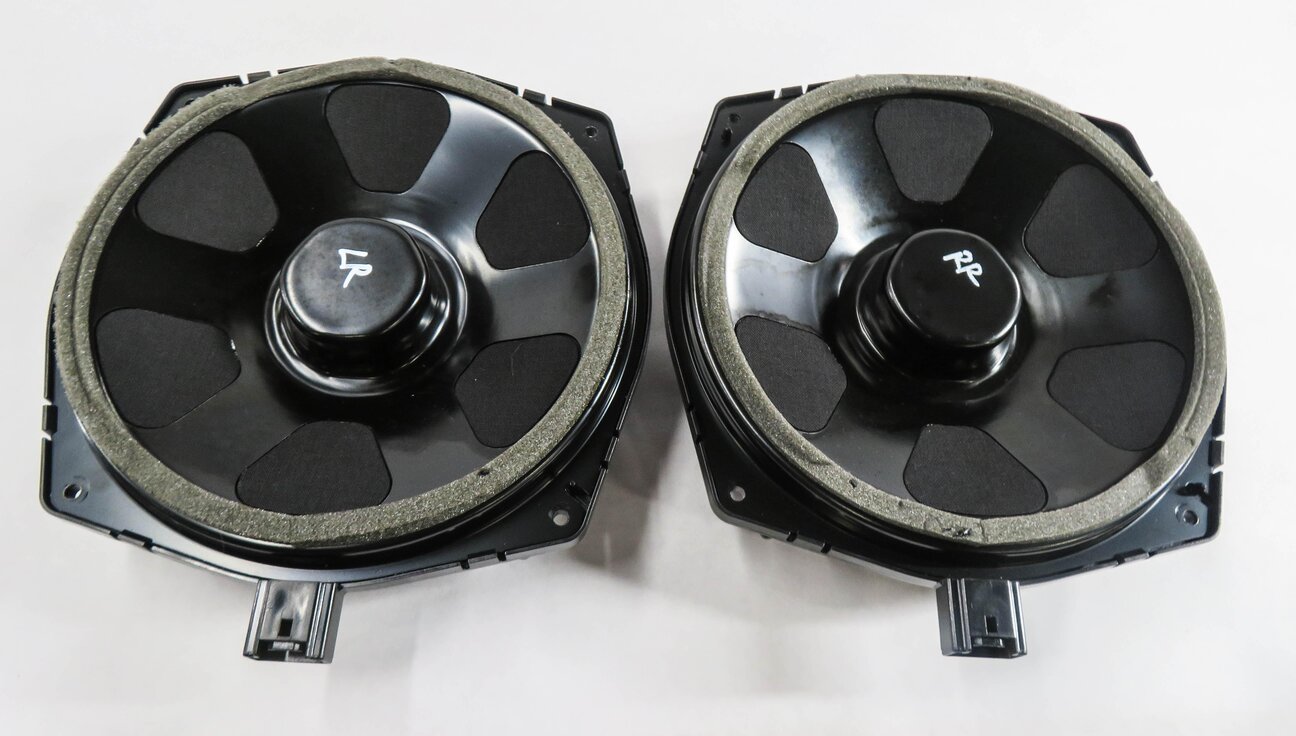 Thumbnail 4: 2013 RANGE ROVER (L405) RADIO STEREO AUDIO SUB SUBWOOFER TWEETER SPEAKER SET