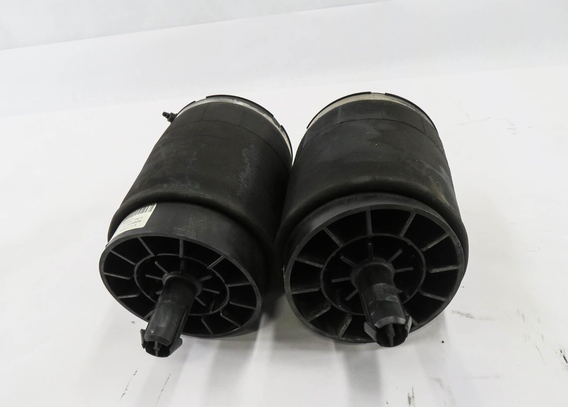 Thumbnail 2: 2013-2019 RANGE ROVER (L405) LEFT & RIGHT REAR AIR SUSPENSION AIR SPRING SET-2
