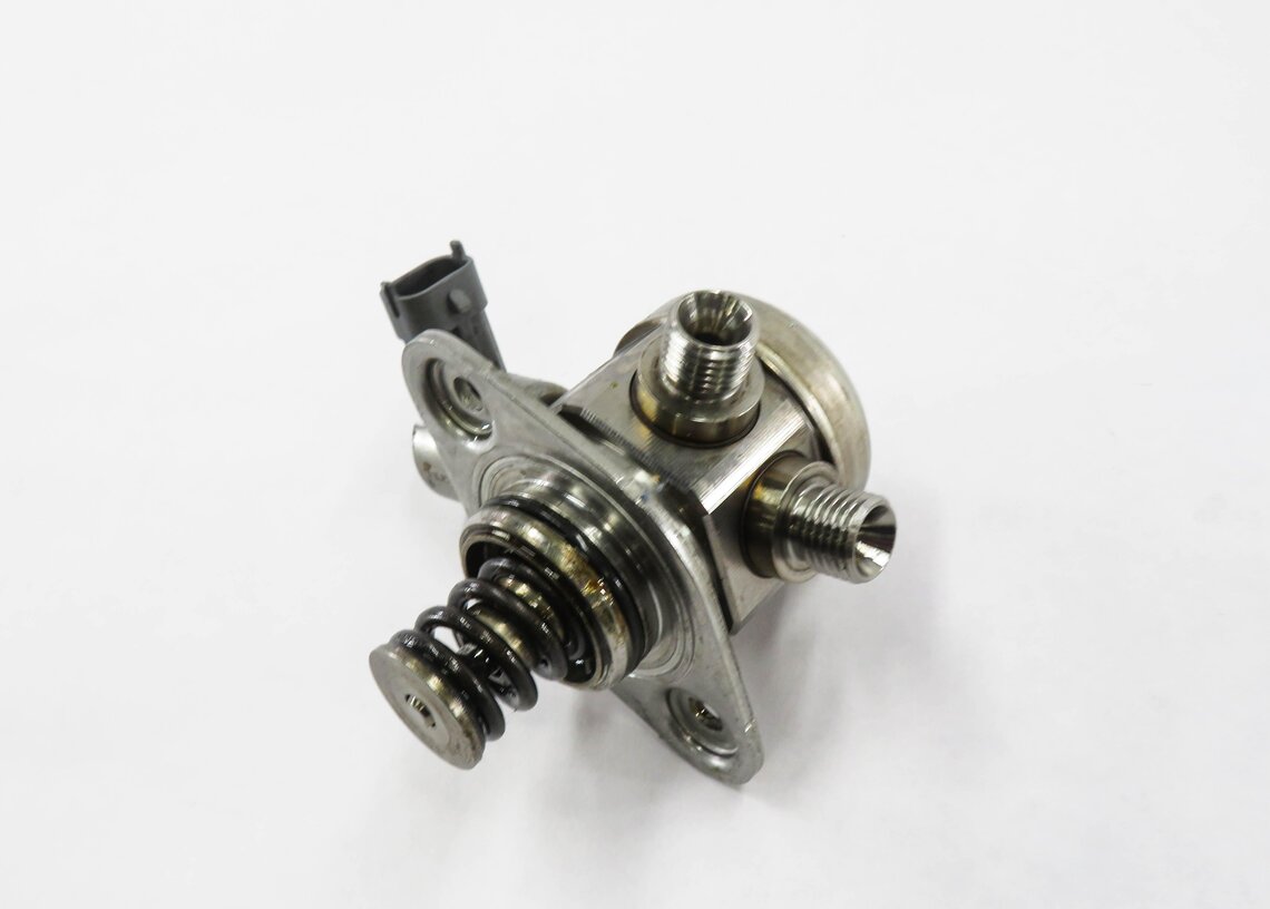 Thumbnail 3: 10-17 LR4 RANGE ROVER SPORT (L322 L320 L405 L494) 3.0L 5.0L MECHANICAL FUEL PUMP