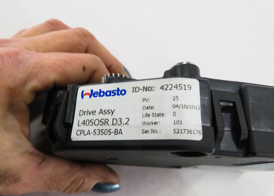 Thumbnail 4: 2013-2022 RANGE ROVER SPORT (L405 L494) SUNROOF SUNSHADE SUN SHADE MOTOR