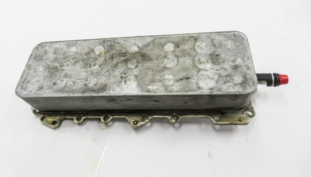 Thumbnail 3: 10-19 RANGE ROVER SPORT (L320 L322) 5.0L SUPERCHARGED ENGINE MOTOR OIL COOLER