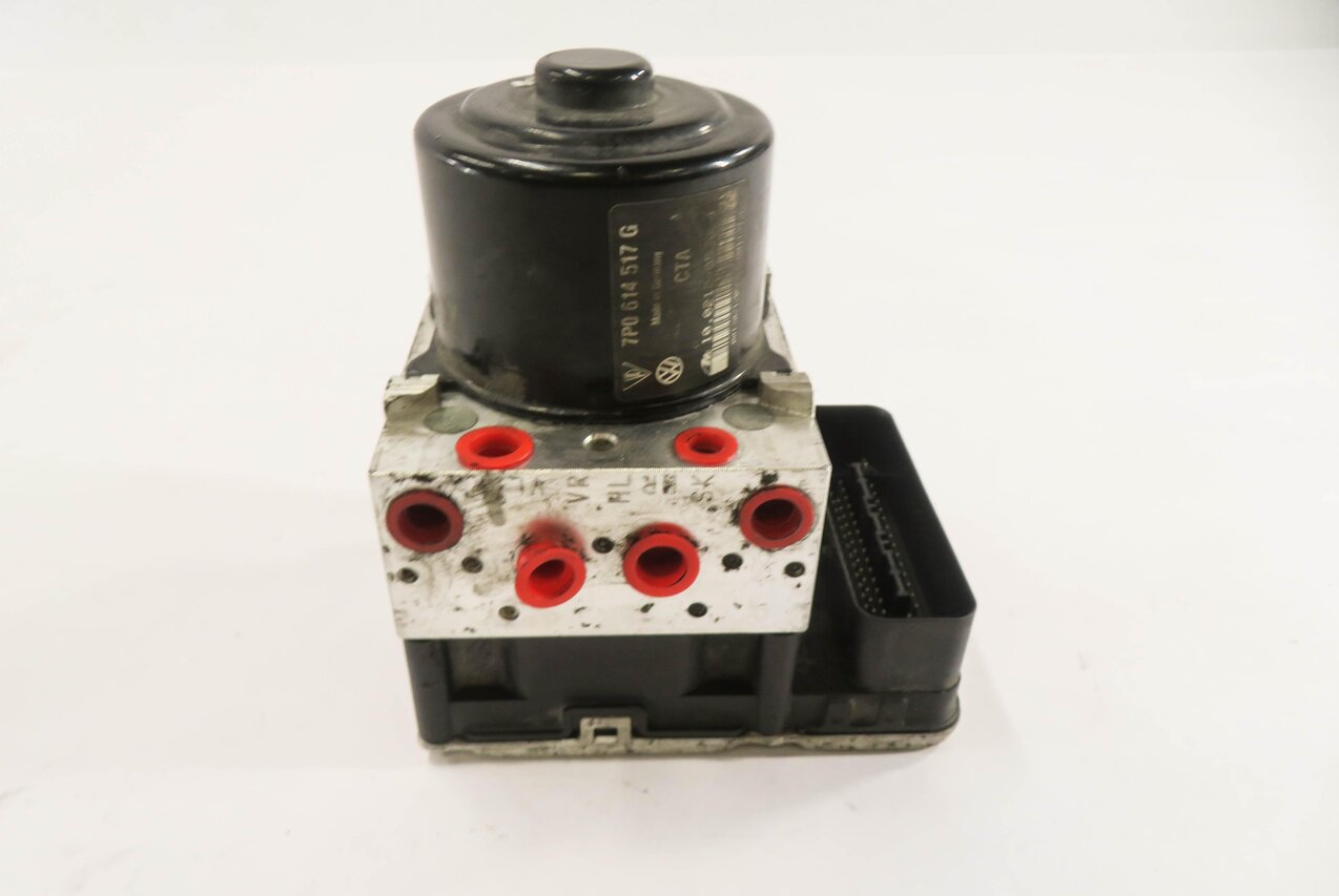 Thumbnail 2: 2011-2012 PORSCHE CAYENNE (958) ABS ANTI LOCK BRAKE PUMP w/ MODULE