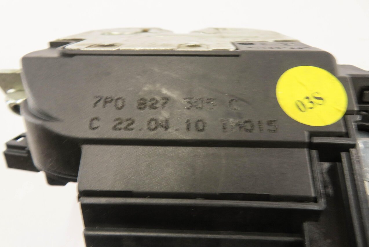 Thumbnail 4: 2011 PORSCHE CAYENNE (958) REAR TRUNK LOCK LATCH ACTUATOR