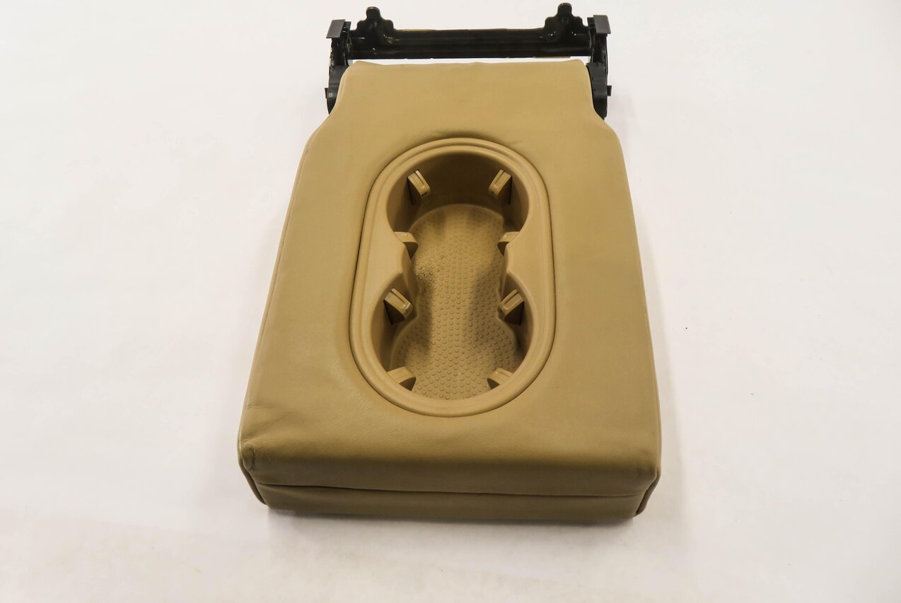 Thumbnail 2: 2011 PORSCHE CAYENNE (958) REAR SEAT CENTER CONSOLE ARMREST CUP HOLDER (BEIGE)