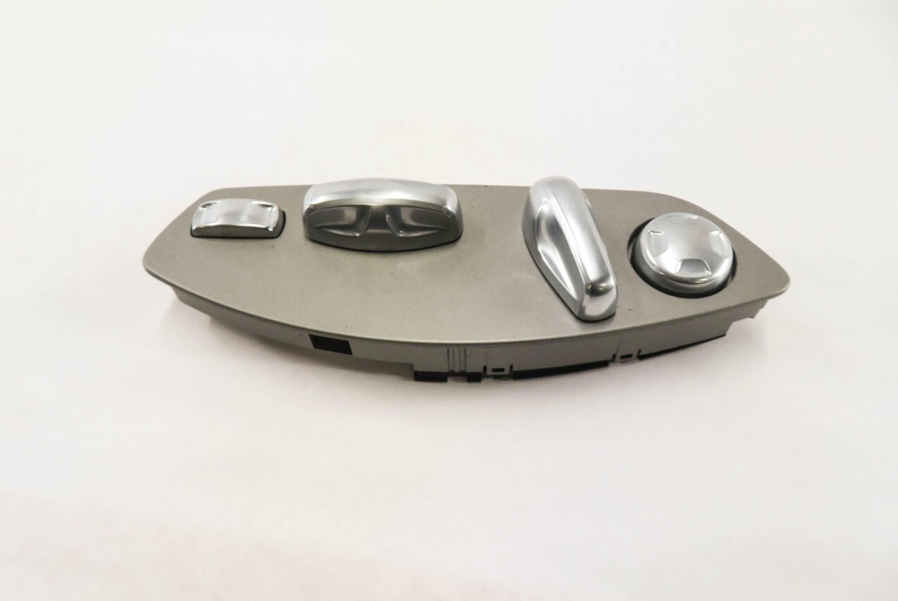 Thumbnail 3: 2011 PORSCHE CAYENNE (958) RIGHT FRONT PASSENGER SEAT ADJUSTMENT SWITCH BUTTON
