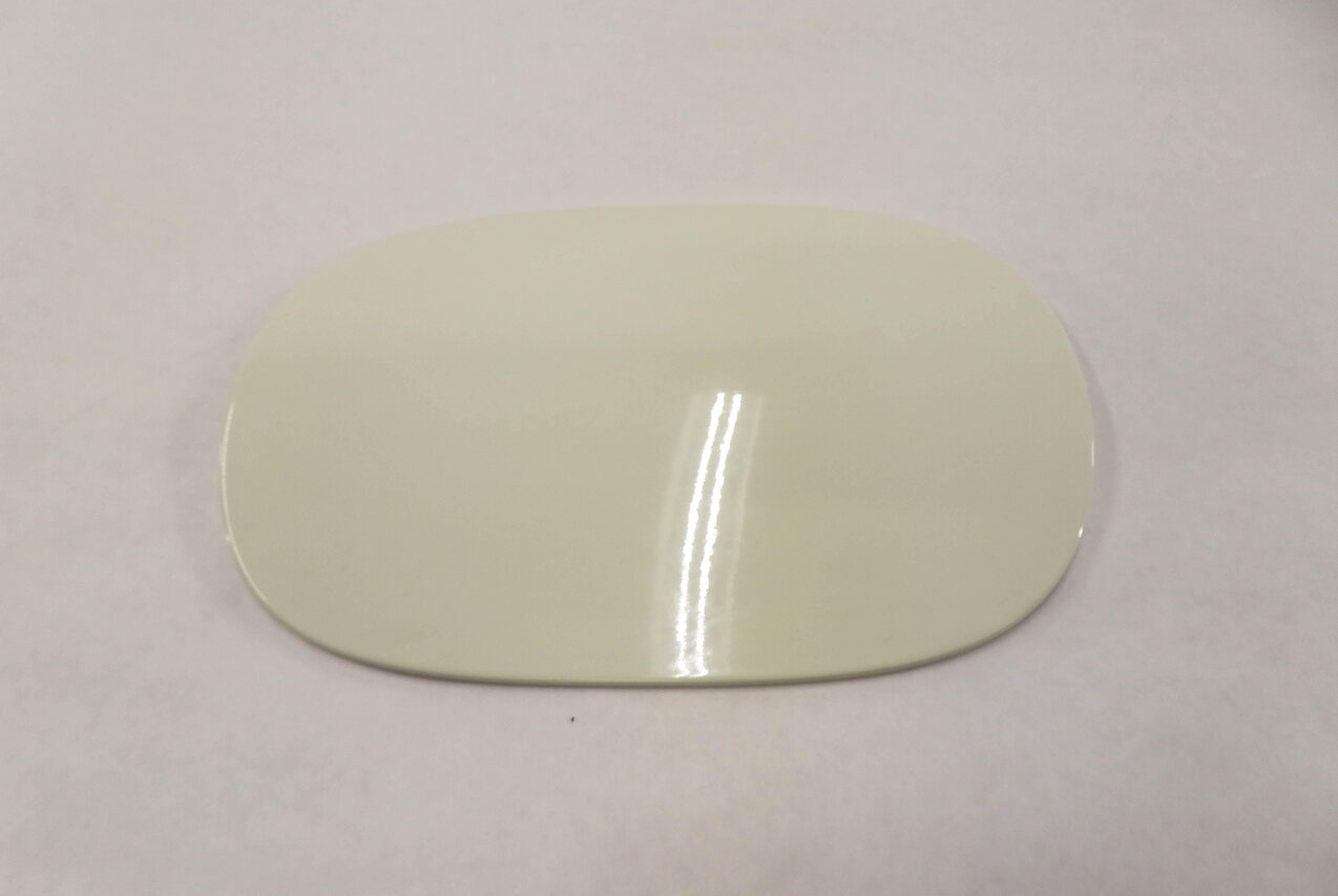 Thumbnail 2: 2011-2018 PORSCHE CAYENNE (958) FUEL TANK DOOR LID COVER TRIM (SAND WHITE R6)