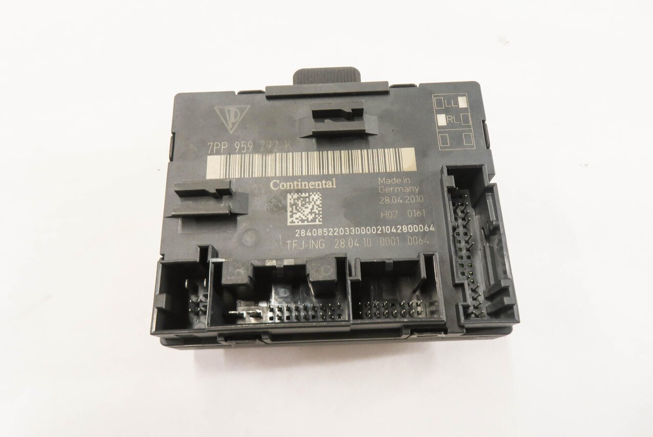 Thumbnail 2: 2011 PORSCHE CAYENNE (958) RIGHT FRONT PASSENGER DOOR CONTROL MODULE