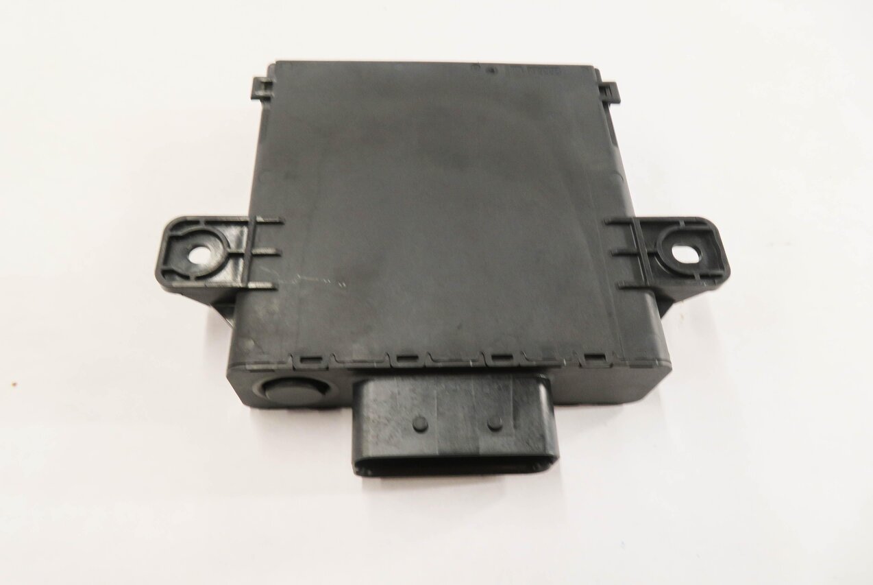 Thumbnail 3: 2011 PORSCHE CAYENNE (958) VOLTAGE CONVERTER CONTROL MODULE