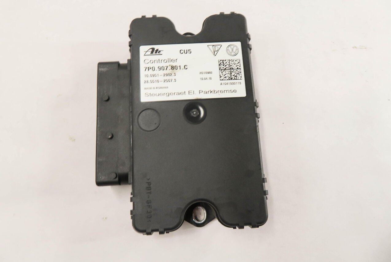 Thumbnail 2: 2011 PORSCHE CAYENNE (958) PARKING BRAKE CONTROL MODULE