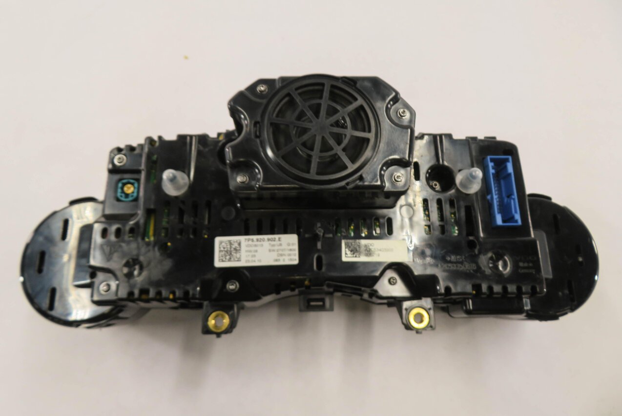 Thumbnail 5: 2011-2012 PORSCHE CAYENNE (958) 4.8L TURBO - SPEEDOMETER GAUGE CLUSTER (108k)
