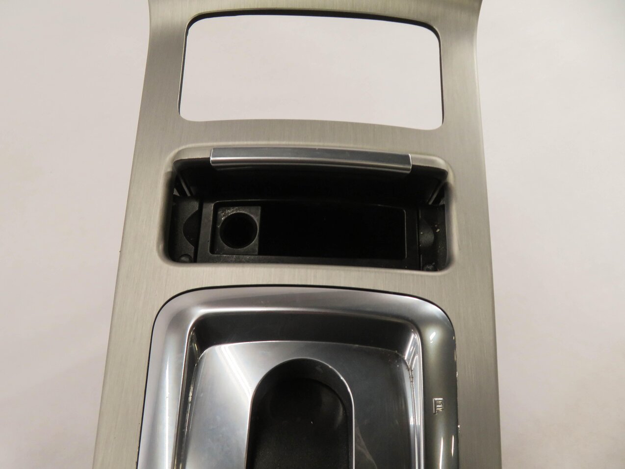 Thumbnail 8: 2011 PORSCHE CAYENNE (958) DASH DOOR CONSOLE TRIM PANEL SET (SILVER)