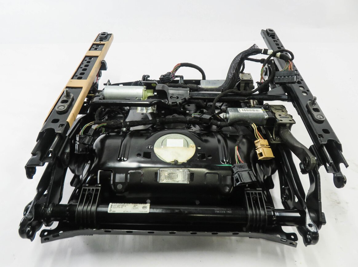 Thumbnail 5: 2011-2018 PORSCHE CAYENNE (958) PASSENGER - 14 WAY MEMORY SEAT TRACK w/ MOTORS