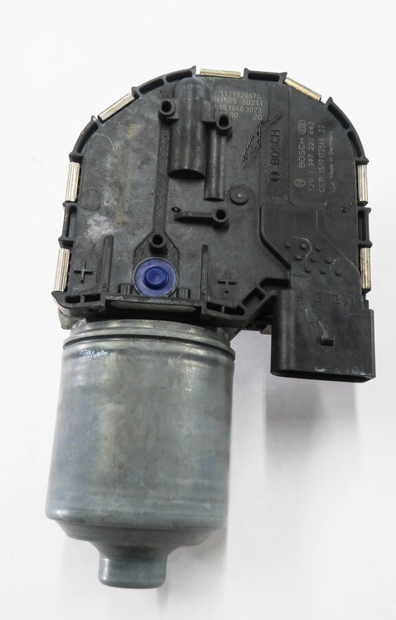 Thumbnail 2: 2015-2018 AUDI A3 S3 RS3 (8V) SEDAN / CONVERTIBLE - FRONT WINDSHIELD WIPER MOTOR