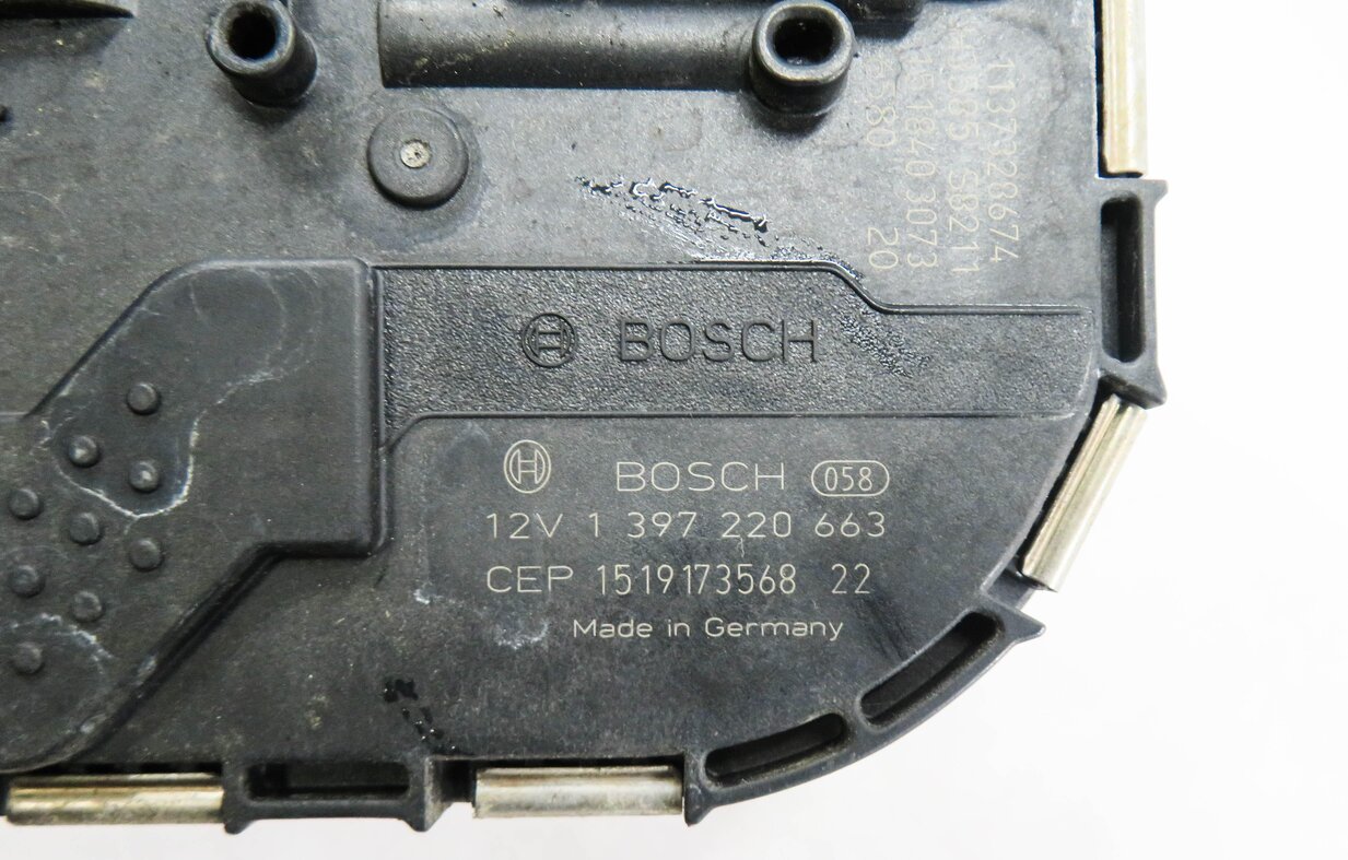 Thumbnail 4: 2015-2018 AUDI A3 S3 RS3 (8V) SEDAN / CONVERTIBLE - FRONT WINDSHIELD WIPER MOTOR