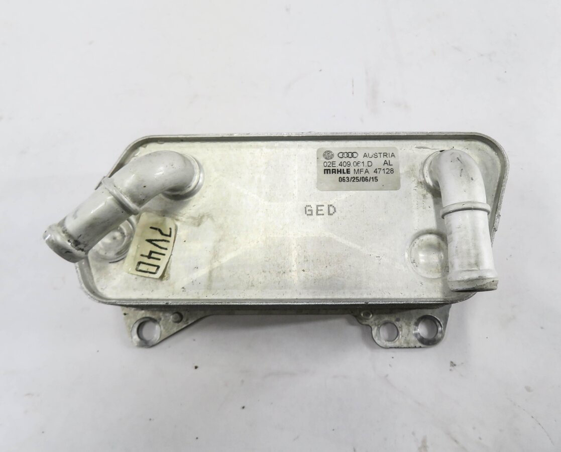 Thumbnail 2: 2016 AUDI A3 (8V) 1.8L TURBO CNSB ENGINE- A/T TRANSMISSION OIL FLUID COOLER