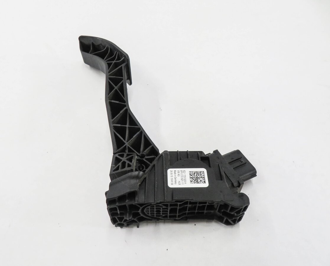 Thumbnail 3: 2016 AUDI A3 (8V) GAS PEDAL FUEL THROTTLE ACCELERATOR FOOT PEDAL