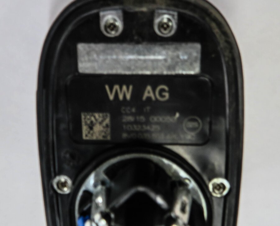 Thumbnail 5: 2016 AUDI A3 (8V) AM/FM RADIO STEREO ANTENNA (IBIS WHITE T9)