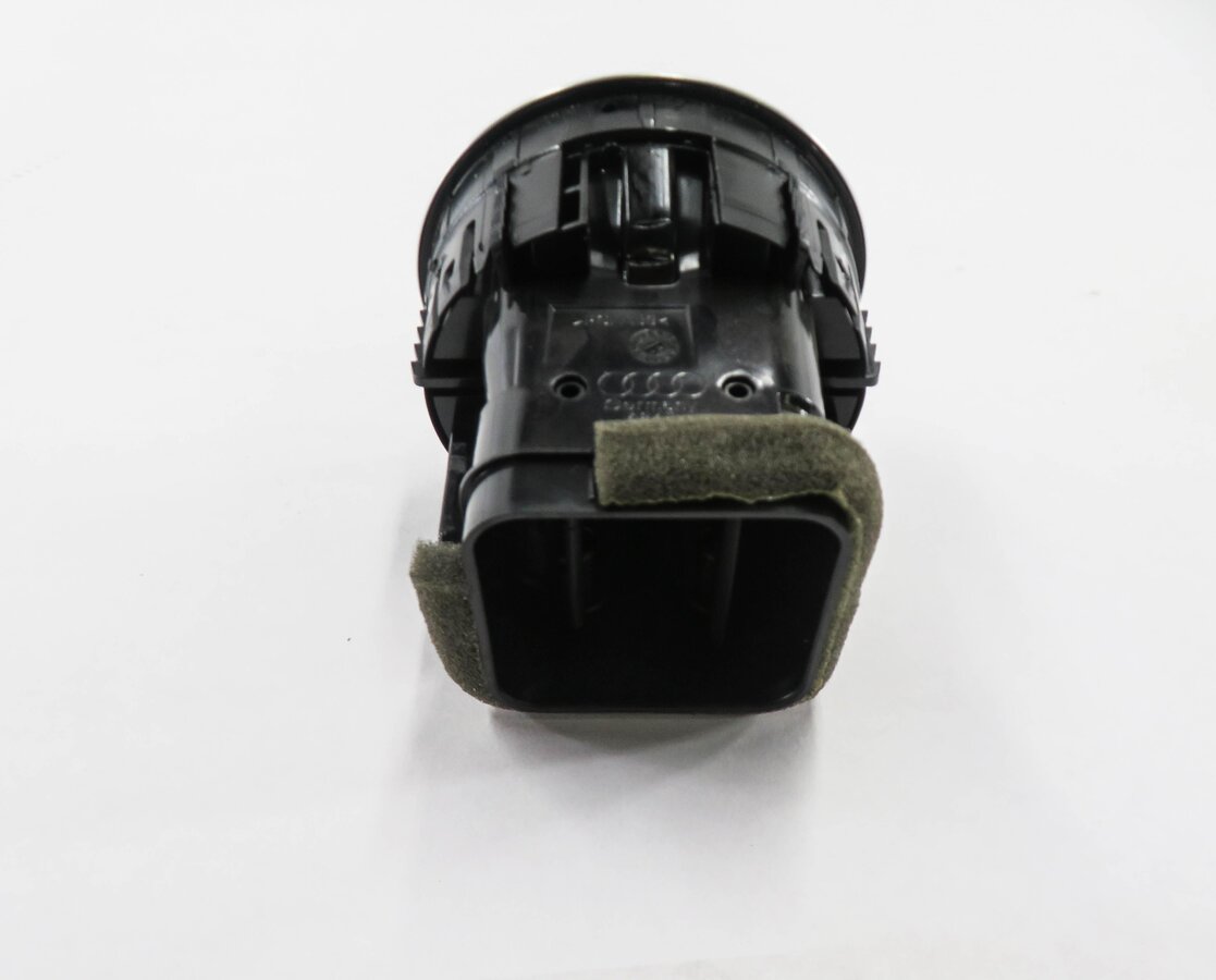 Thumbnail 3: 2016 AUDI A3 (8V) FRONT DASH HEATER A/C AIR VENT